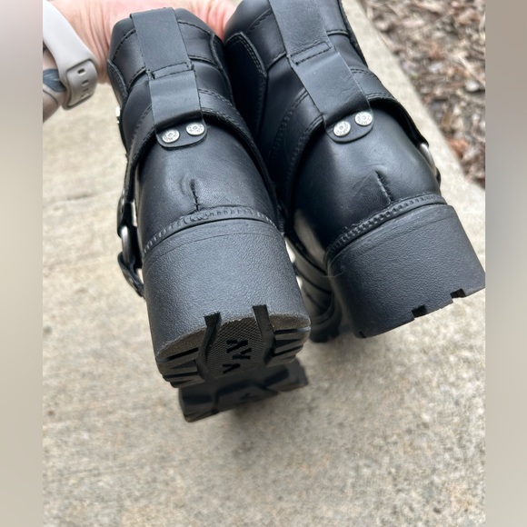 Harley Davidson Boots - Picture 7 of 9